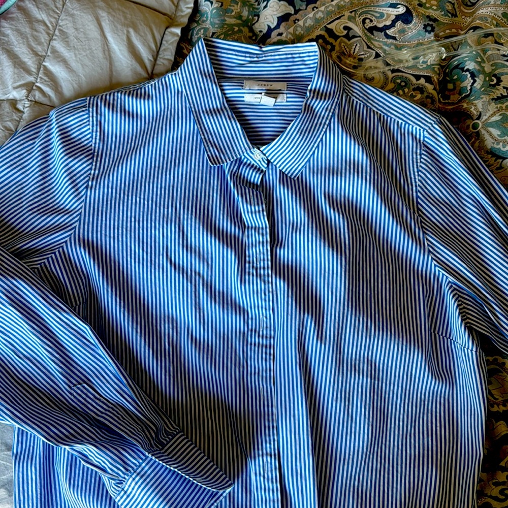 Women’s striped oxford button down